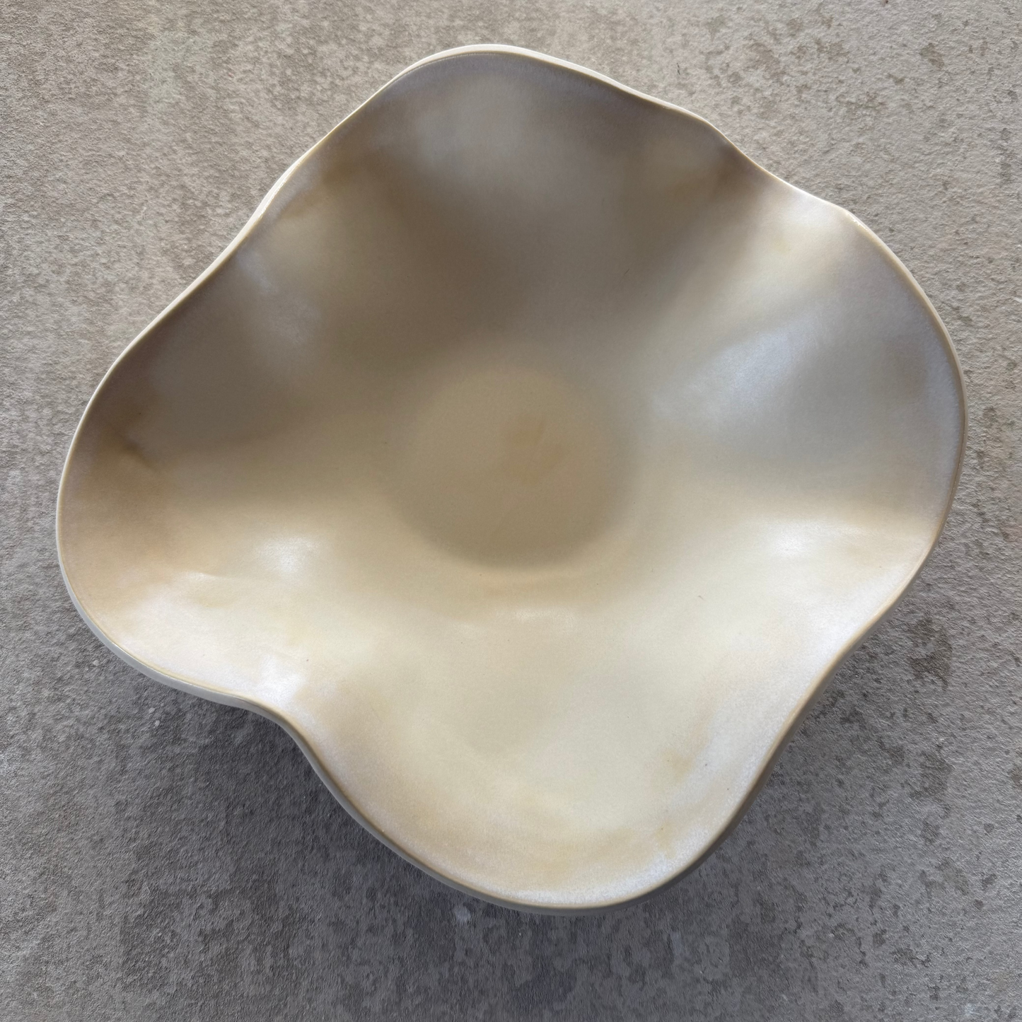 UNFOLD- Ivory Large Bowl