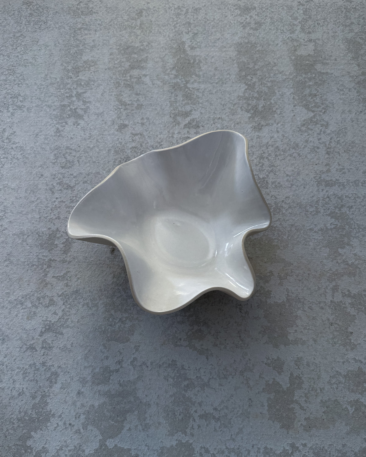 UNFOLD Handmade Ceramic Bowl — White Large