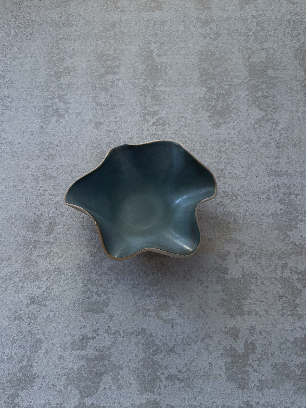UNFOLD Handmade Ceramic Bowl — Blue Medium