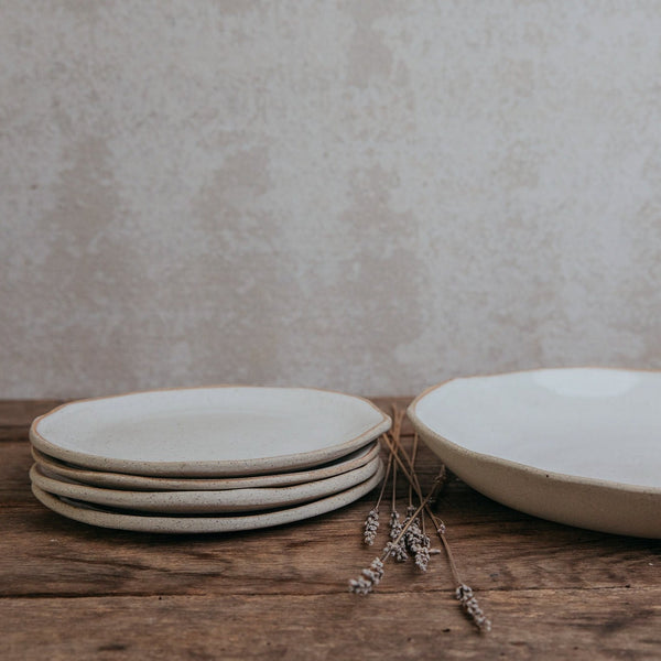 Gathering Plate Set · White