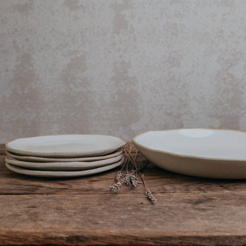 ORGANIC Gathering Plate Set - Speckled White