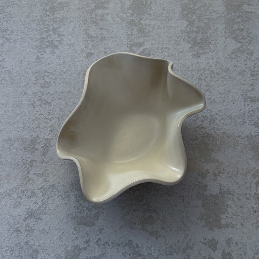 UNFOLD Handmade Ceramic Bowl — White Shell Large