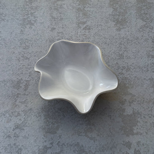 UNFOLD Handmade Ceramic Bowl — White Medium