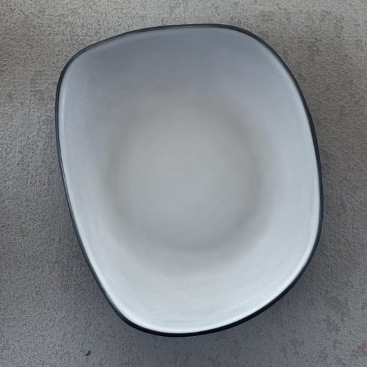 L Bowl Black pebble · Salt Foam