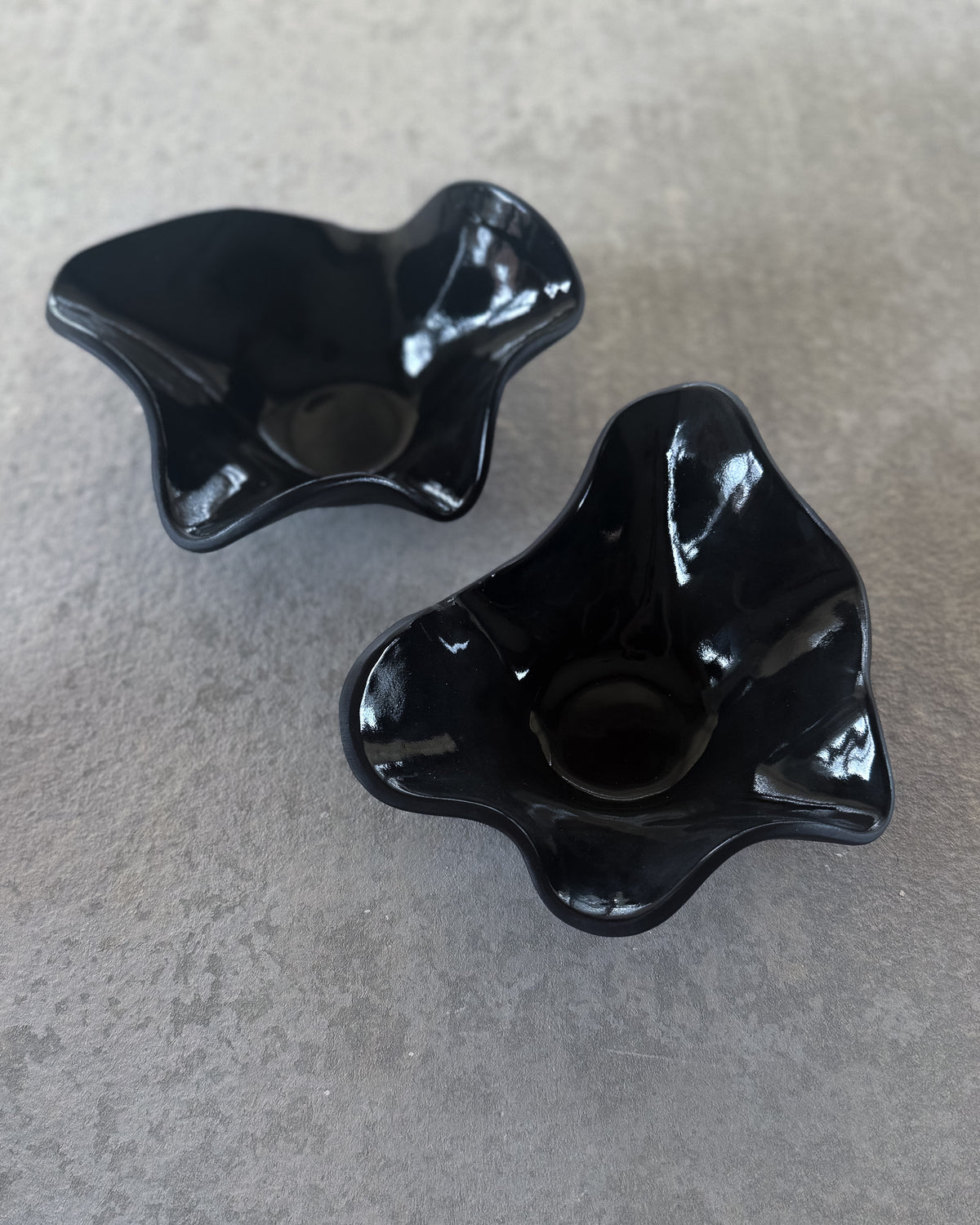 UNFOLD Handmade Ceramic Bowl — Black Small