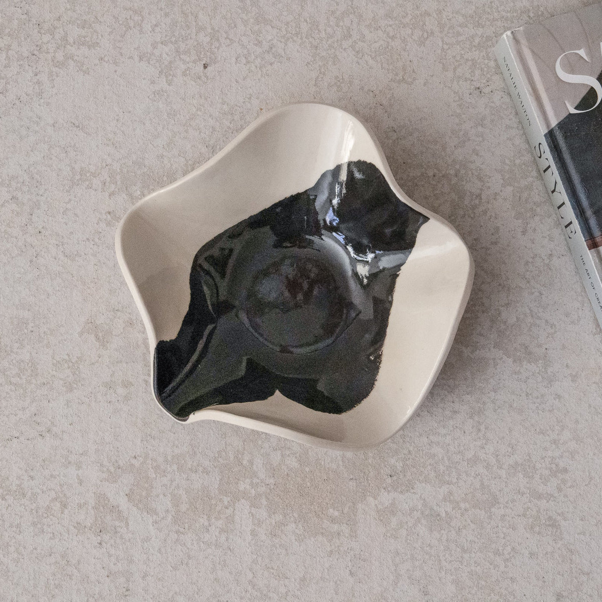 UNFOLD Handmade Ceramic Bowl — Marble Medium
