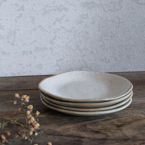 ORGANIC Small Plate · SPECKLED White