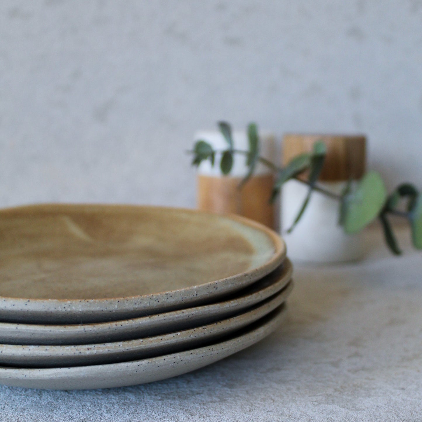 ORGANIC Small Plate · Sand