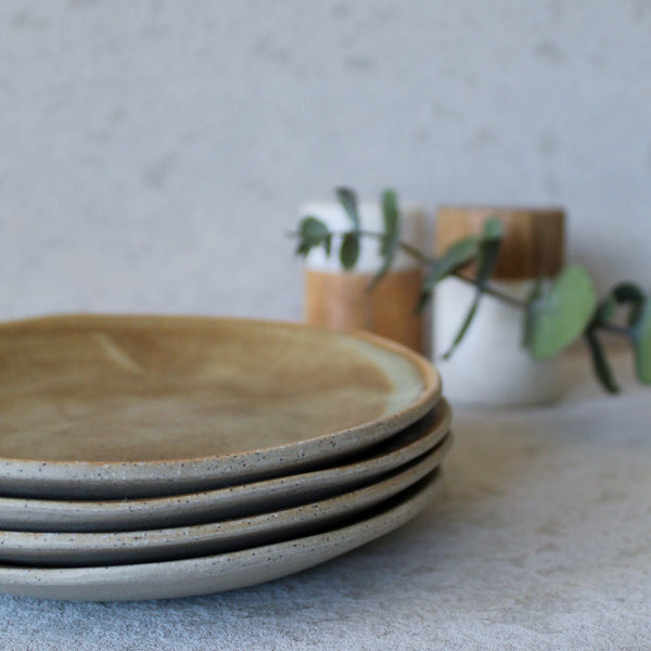 ORGANIC Small Plate · Sand